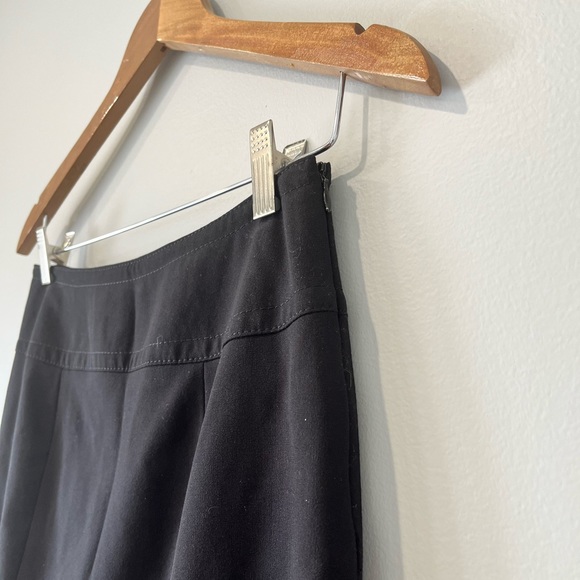 Cleo Petites Black Mini Skirt, Size 2P - Picture 2 of 7
